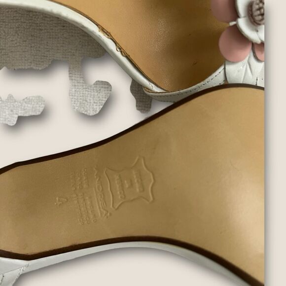 White Floral leather shoes Size 6.5, NWOB - Picture 7 of 7